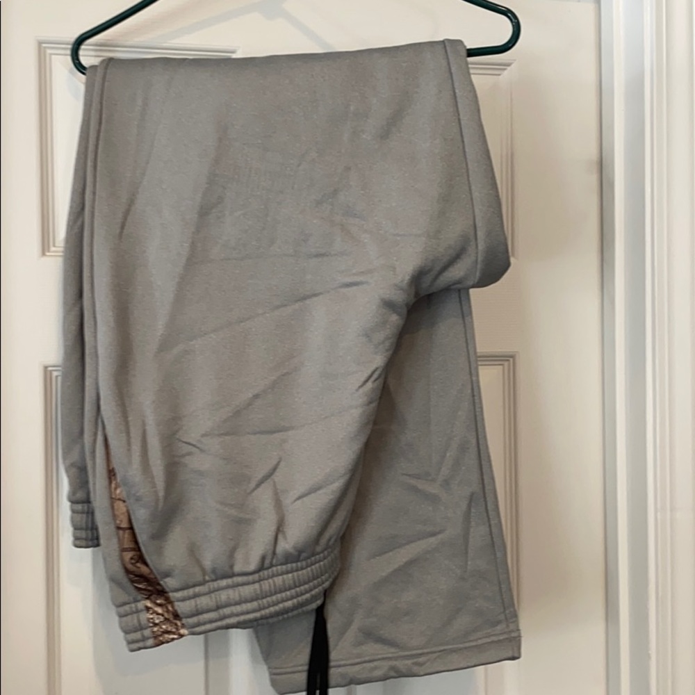 Sweat pants